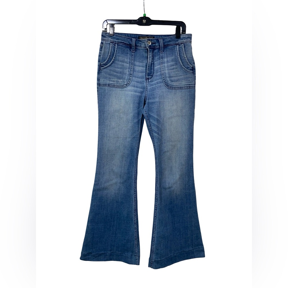 Abercrombie and Fitch high rise flared jeans size 28 30” inseam